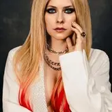 Avril Lavigne nude #1538