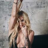 Avril Lavigne nude #1729