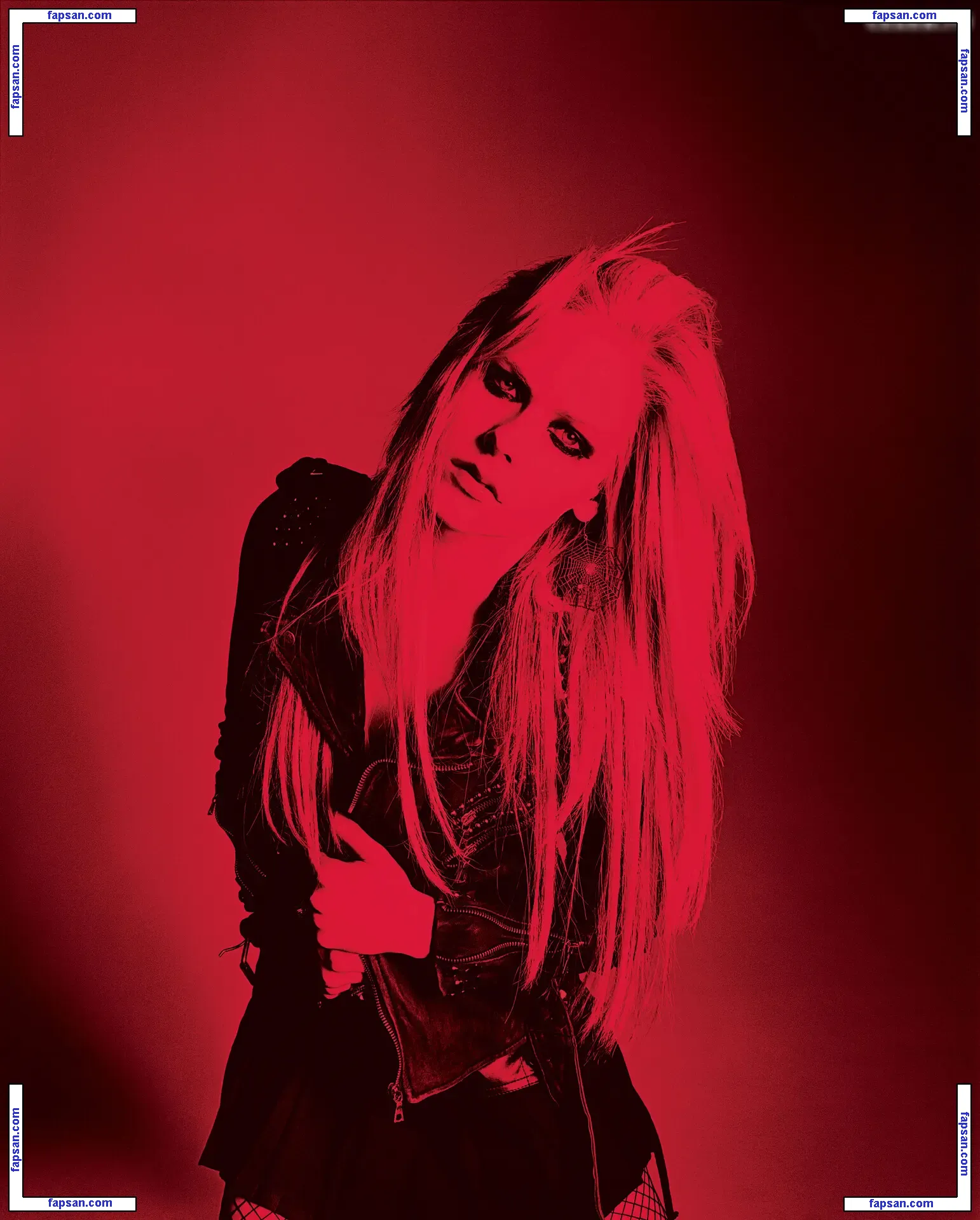 Avril Lavigne голая фото #2038 с Онлифанс