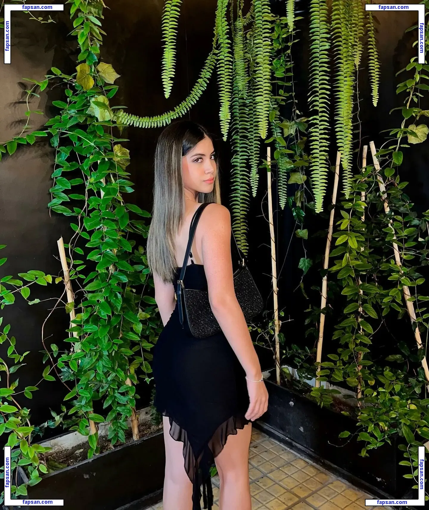 Avril Toro nude photo #0025 from OnlyFans
