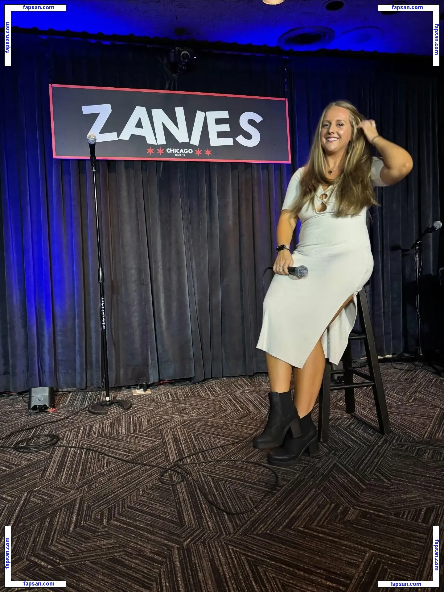 Awalmartparkinglott голая фото #0018 с Онлифанс