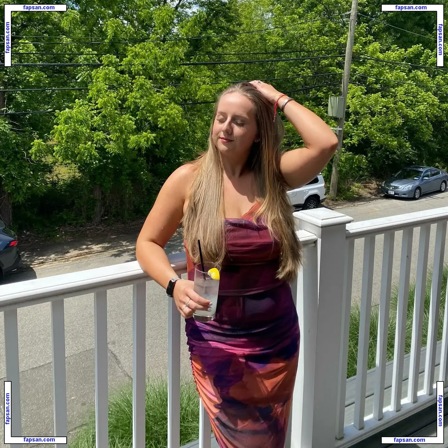 Awalmartparkinglott голая фото #0019 с Онлифанс