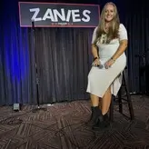 Awalmartparkinglott голая #0006