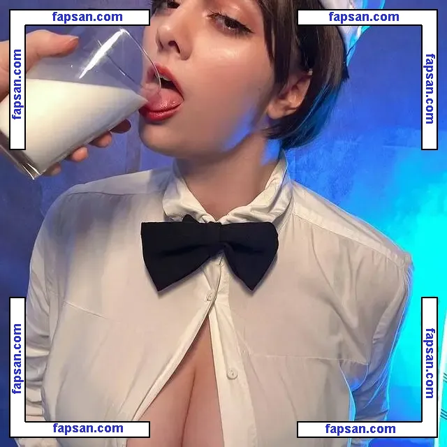 awesomi nude photo #0039 from OnlyFans