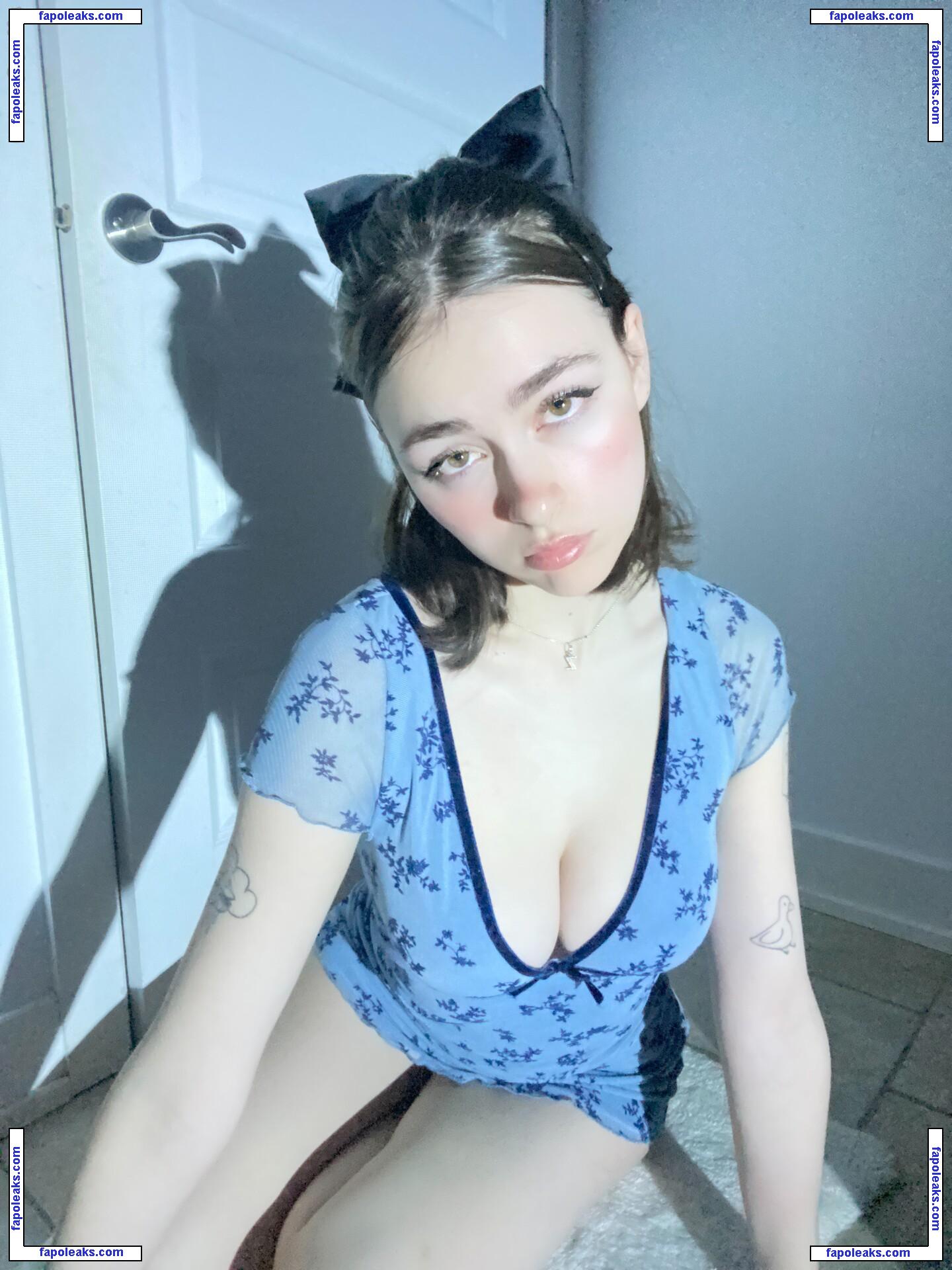 awholelottazozo / zozothewoodelf nude photo #0173 from OnlyFans