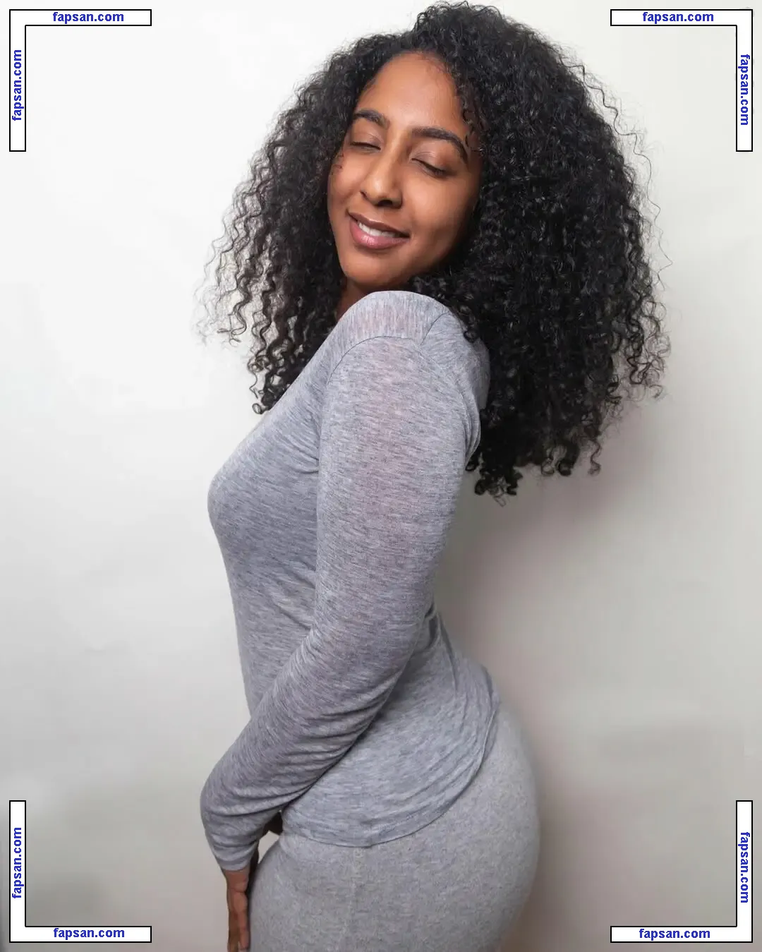 AyamGoddess голая фото #0002 с Онлифанс