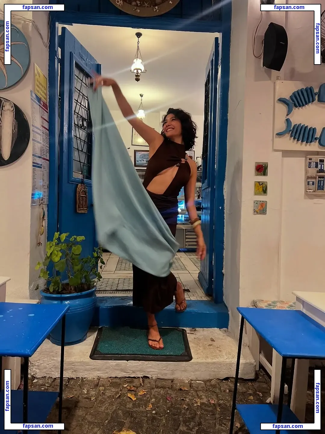Aybüke Pusat nude photo #0015 from OnlyFans