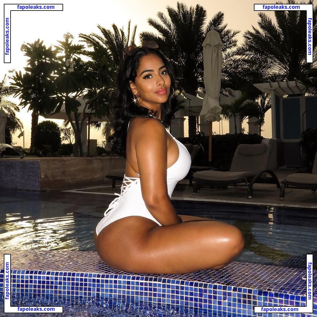 Ayisha Diaz / ayishadiaz / ayishadiaz0 nude photo #0050 from OnlyFans