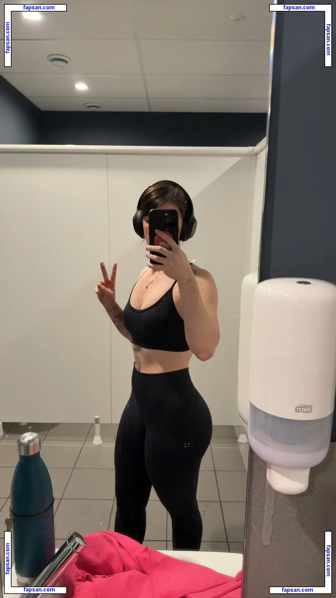 Aykuroo голая фото #0003 с Онлифанс