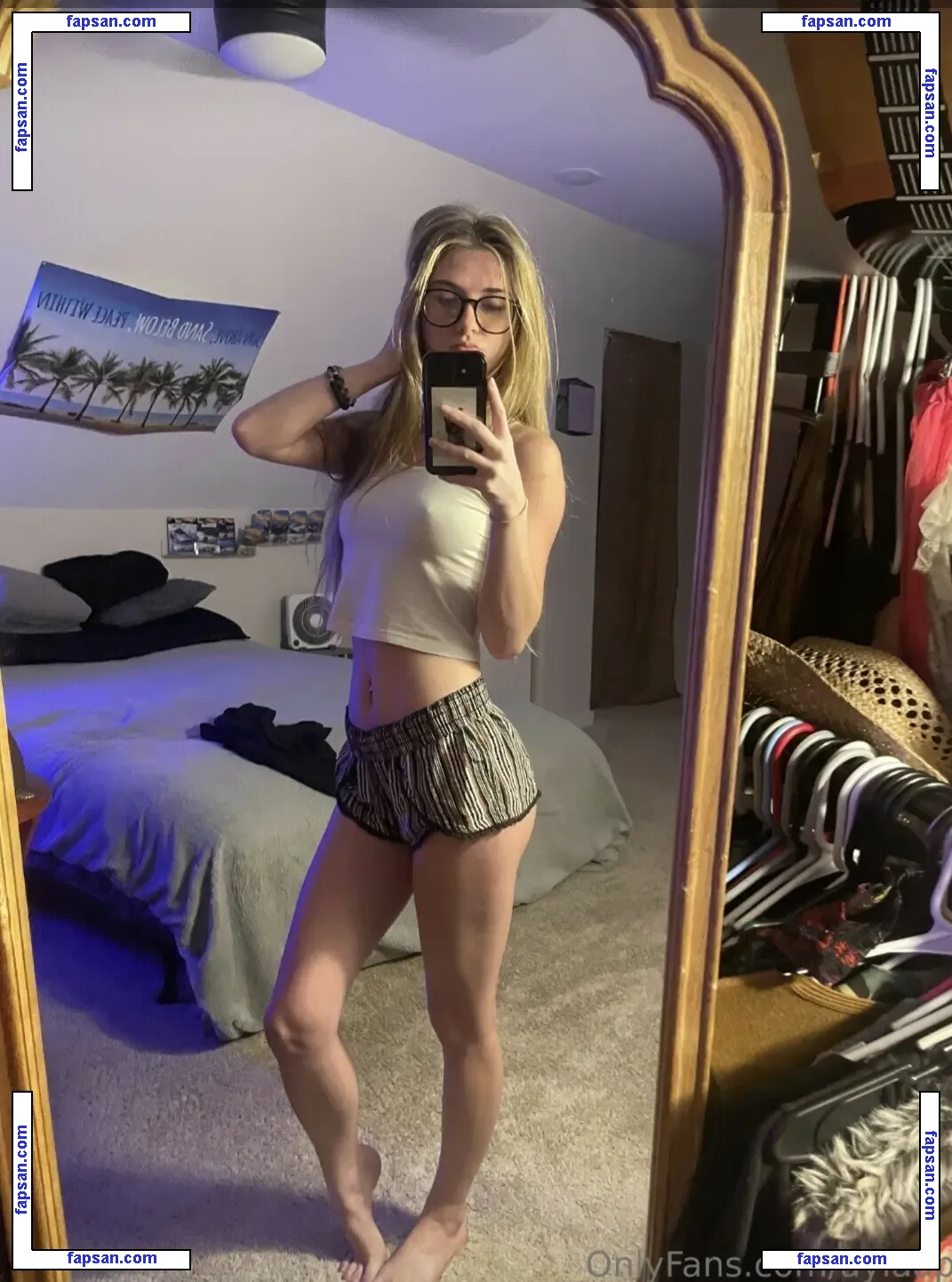 aylaaaparkerrr голая фото #0001 с Онлифанс