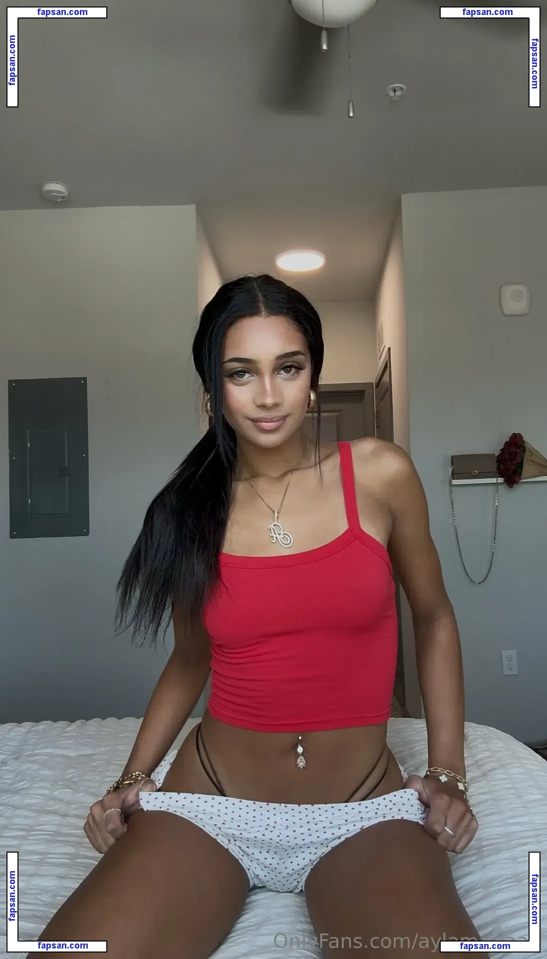 aylamariaaa nude photo #0007 from OnlyFans