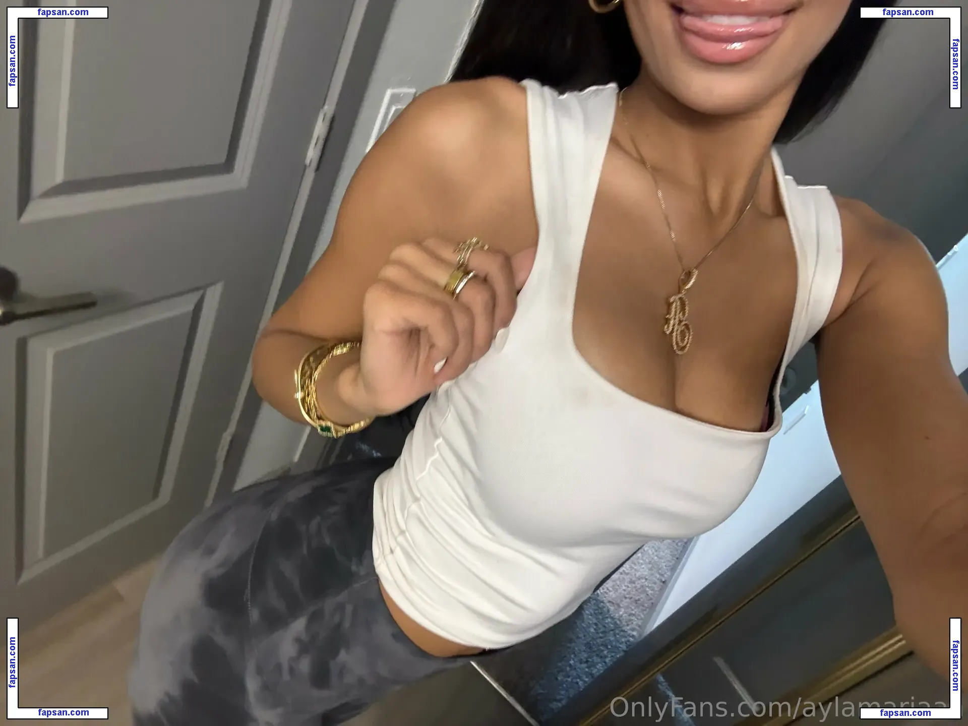 aylamariaaa nude photo #0020 from OnlyFans