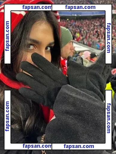 Aylihin голая фото #0001 с Онлифанс