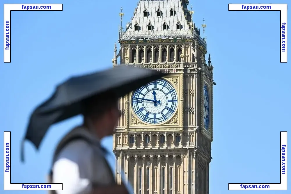 Ayşe Elbi nude photo #0004 from OnlyFans