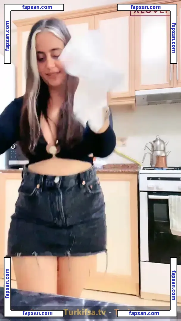 Ayşe Elbi голая фото #0021 с Онлифанс