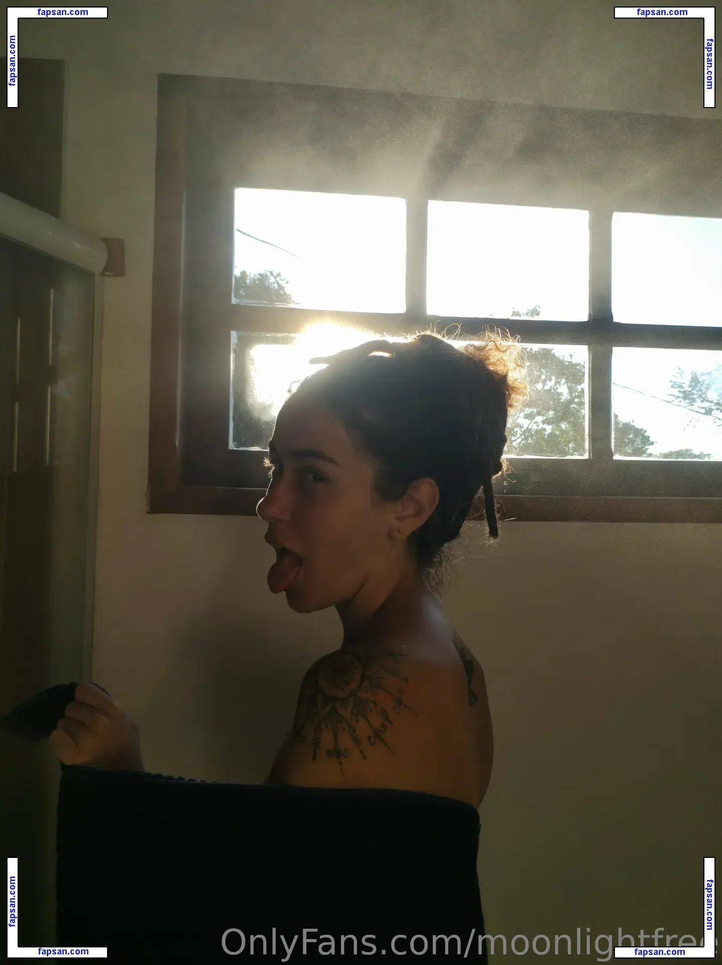 ayshamadson nude photo #0003 from OnlyFans