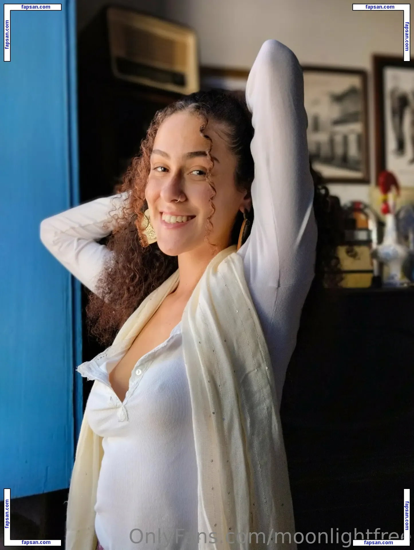 ayshamadson nude photo #0010 from OnlyFans