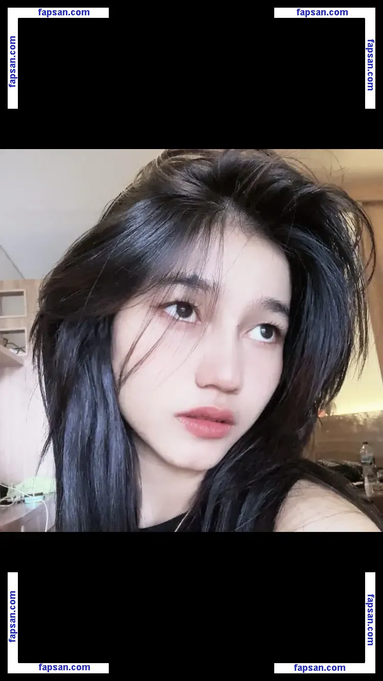 ayulestari nude photo #0006 from OnlyFans