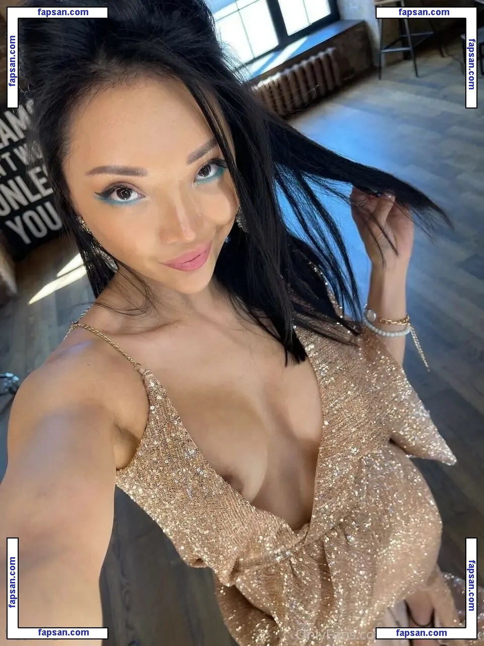 Ayumi Anime nude photo #0478 from OnlyFans