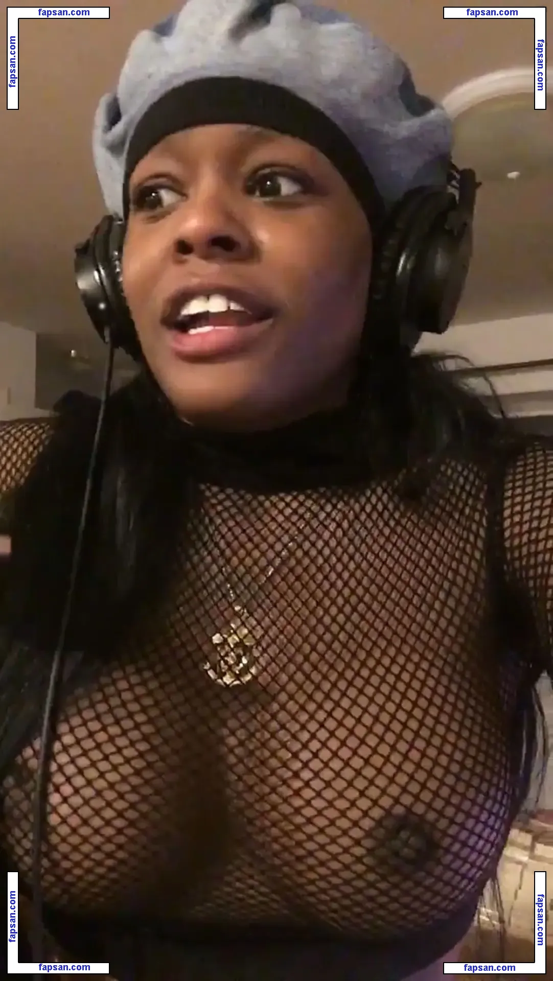 Azealia Banks nude photo #0163 from OnlyFans