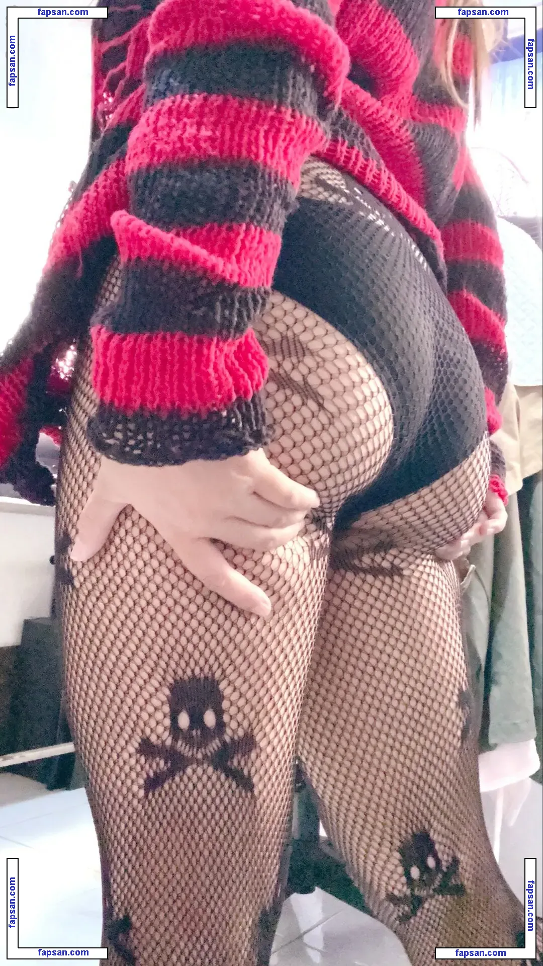 AzuRyuna голая фото #0004 с Онлифанс