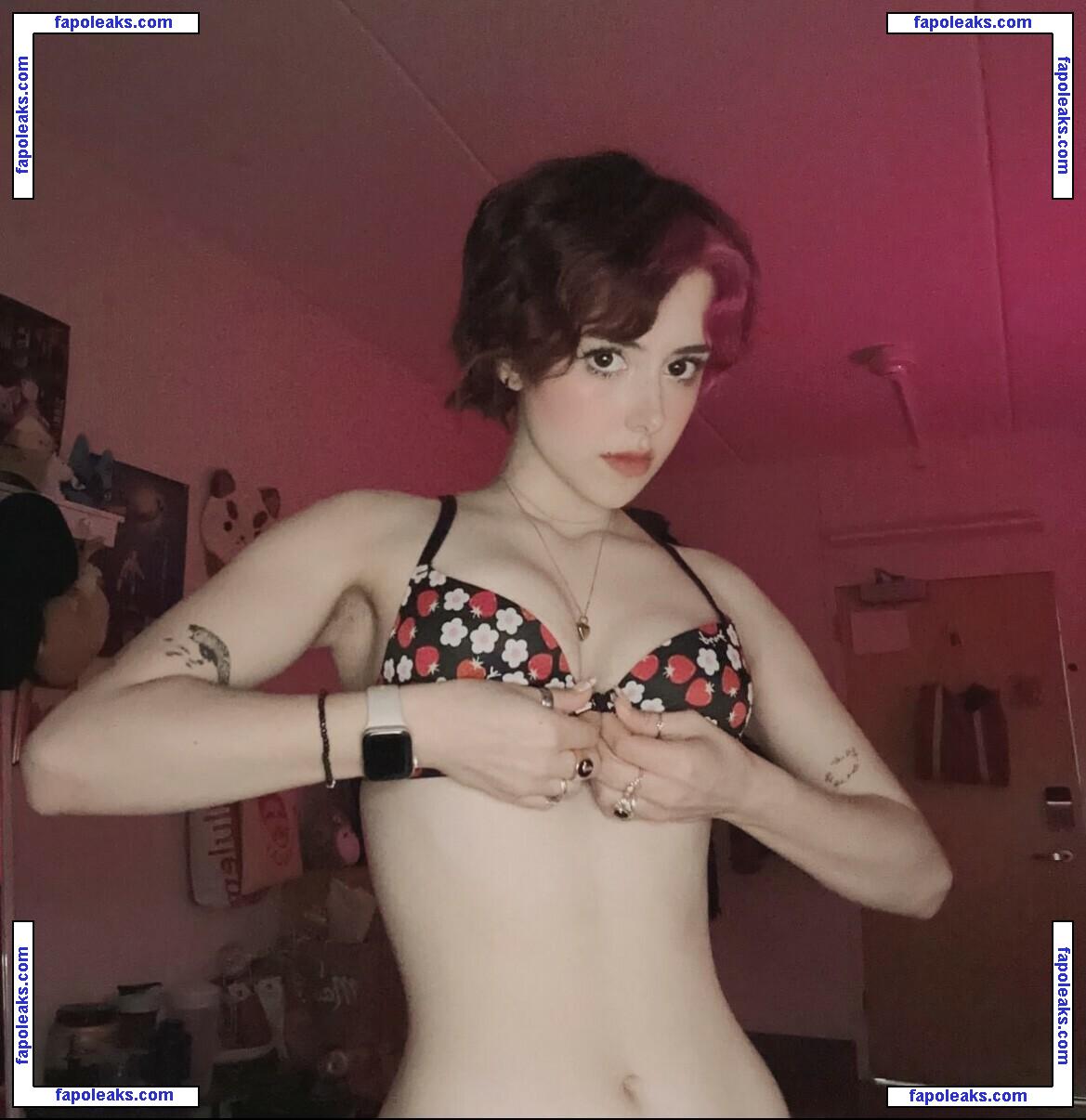 B1tchy_lesbian / laurenmonac0 nude photo #0003 from OnlyFans