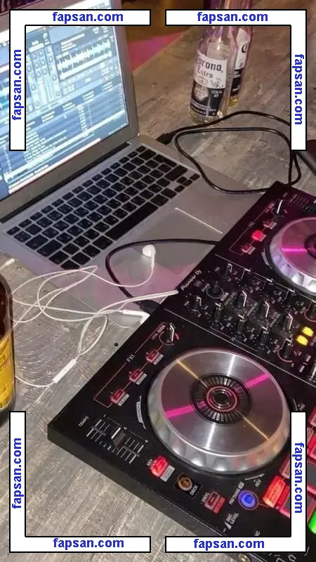 baby_asya голая фото #0005 с Онлифанс