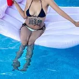 Baby Osama голая #0004