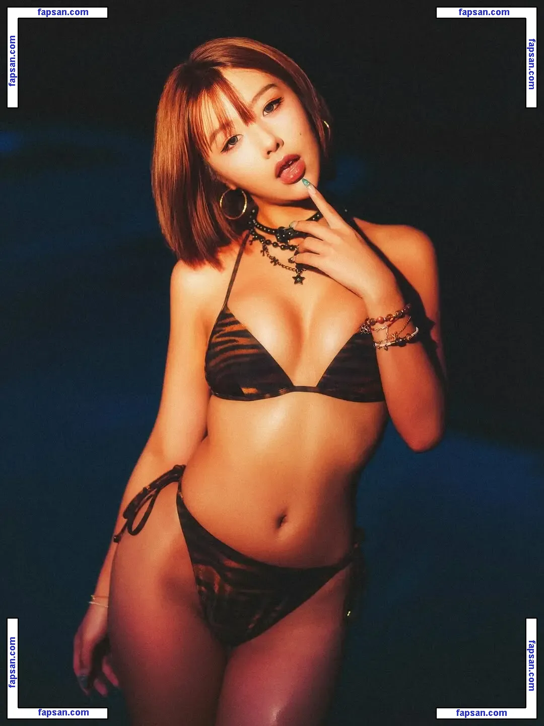Baby梓 Osidori 梓 ChingYanFung nude photo #0010 from OnlyFans