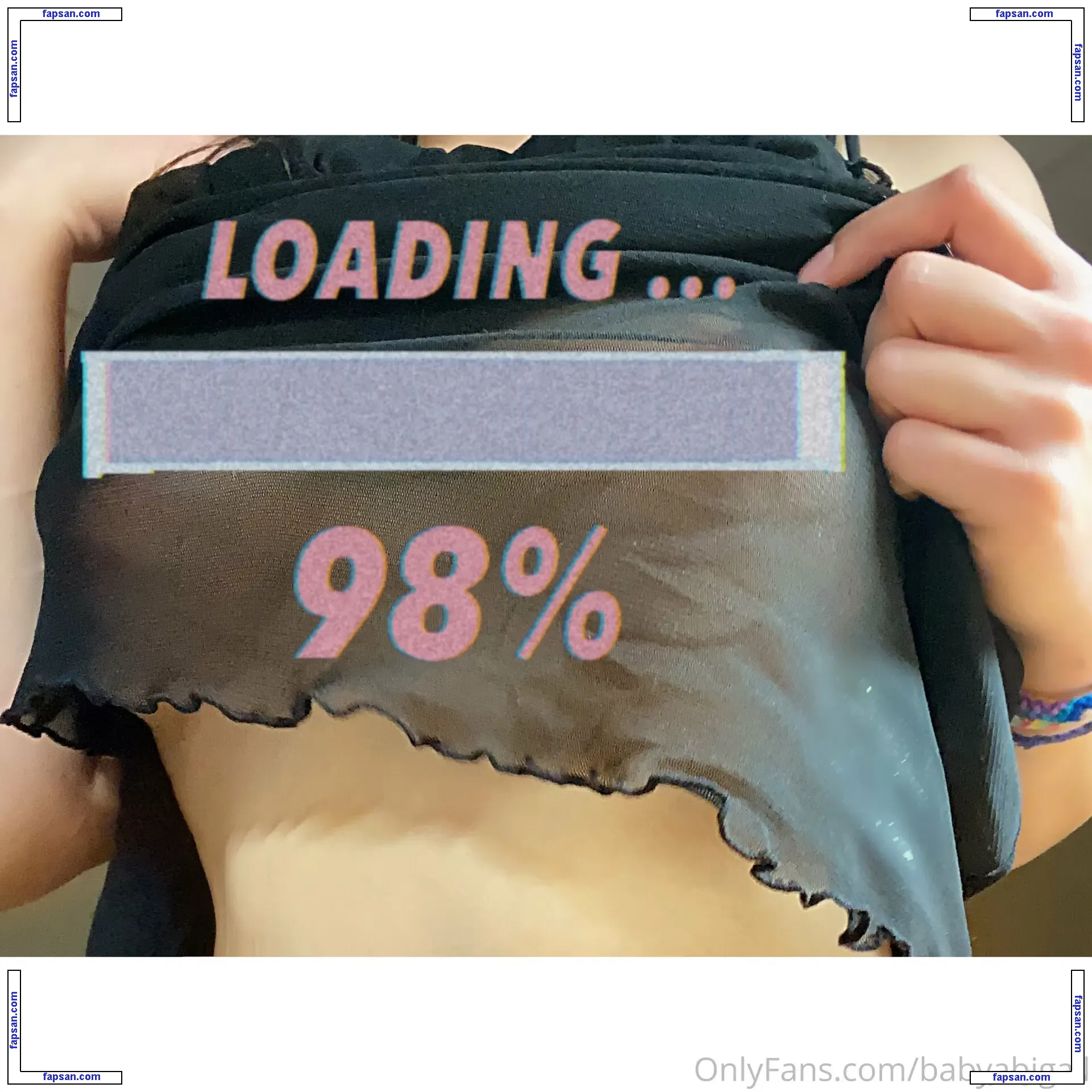 BabyAbigail голая фото #0012 с Онлифанс