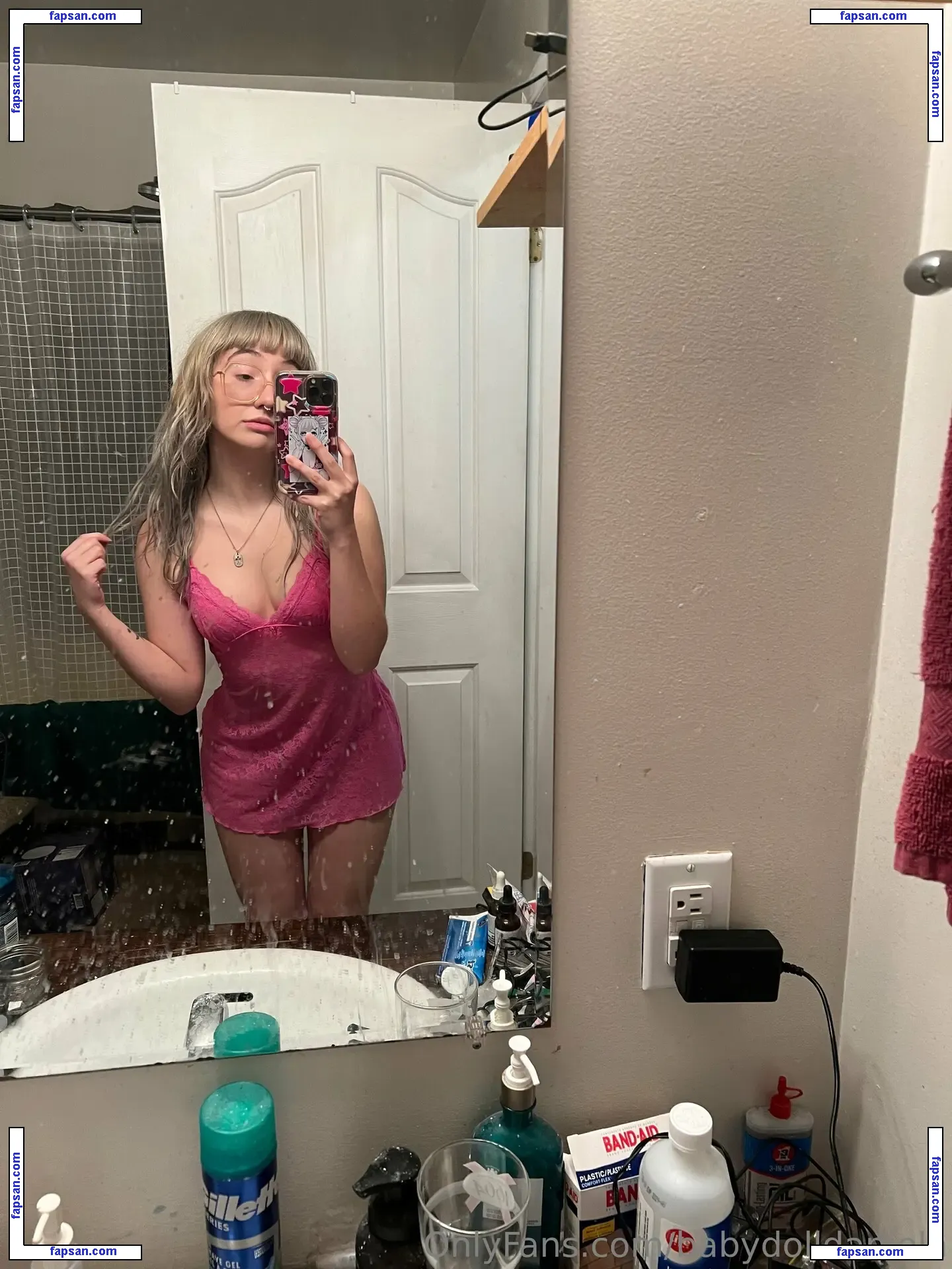 babydolldaniela nude photo #0003 from OnlyFans