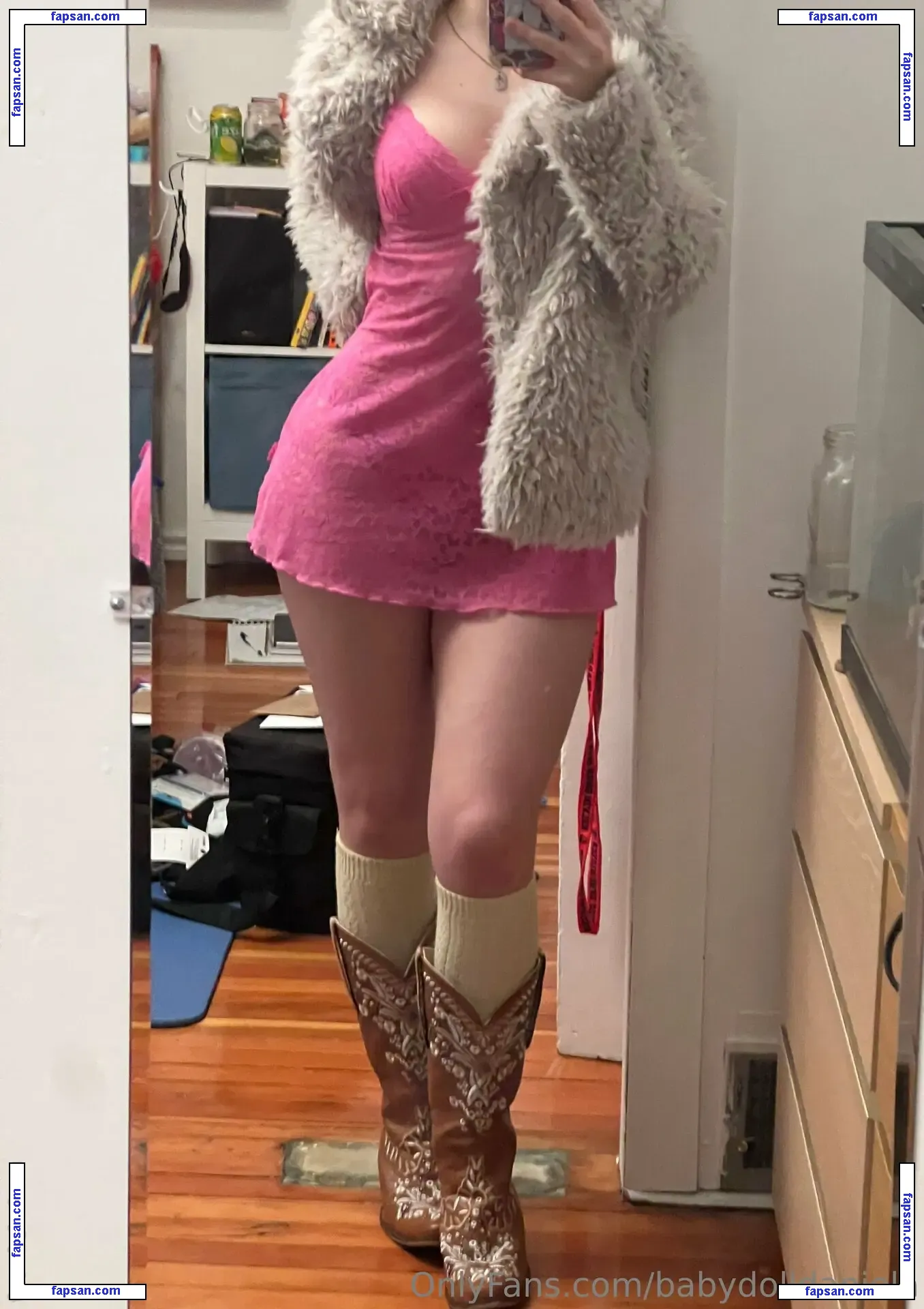 babydolldaniela nude photo #0005 from OnlyFans