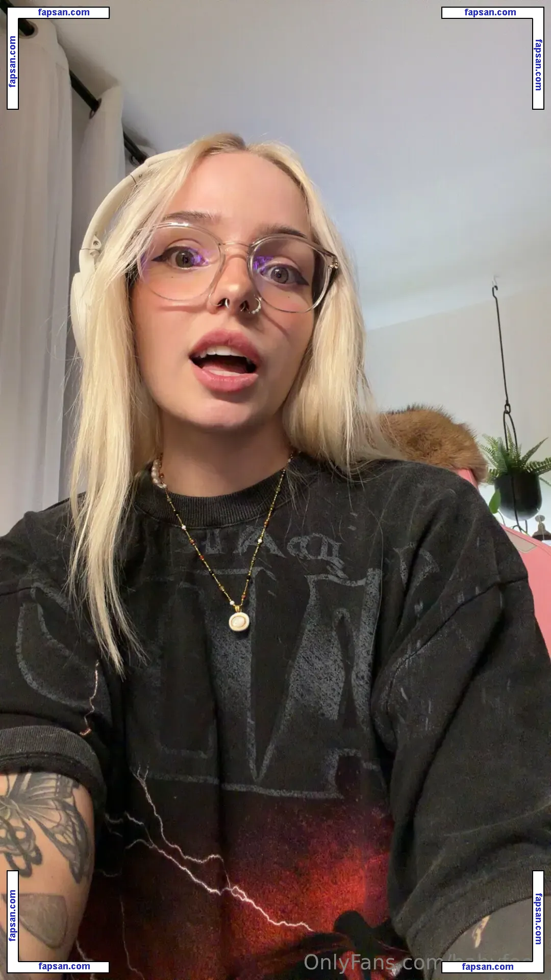 babyfooji / peachtot nude photo #0049 from OnlyFans