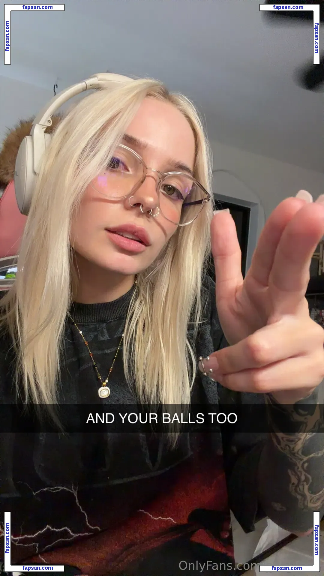 babyfooji / peachtot nude photo #0050 from OnlyFans