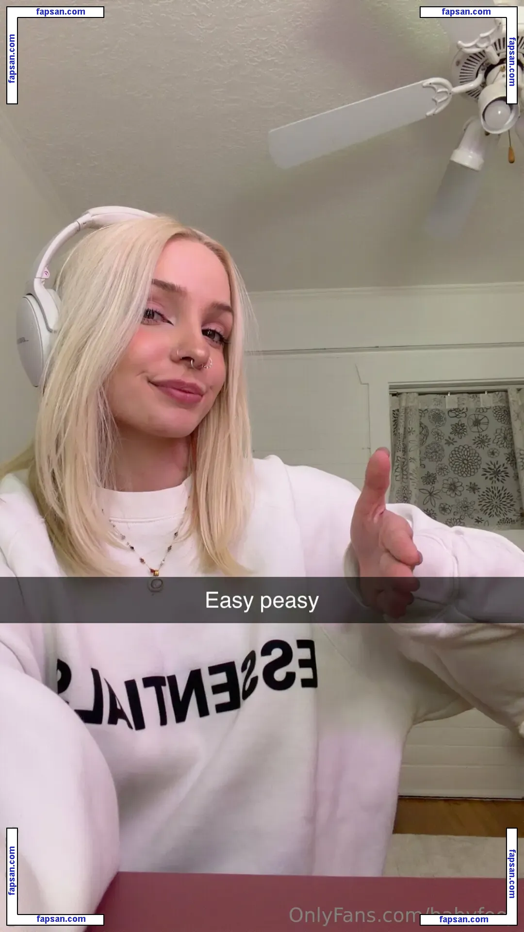 babyfooji / peachtot голая фото #0066 с Онлифанс