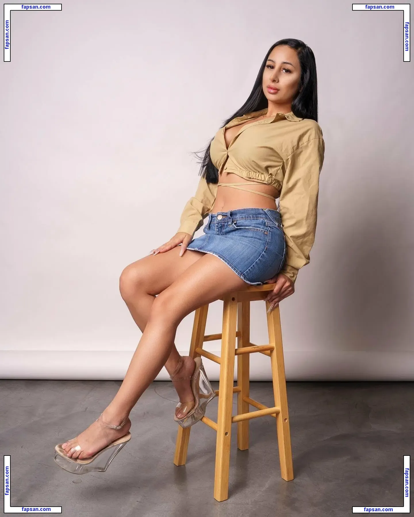 Babyggenesis nude photo #0021 from OnlyFans