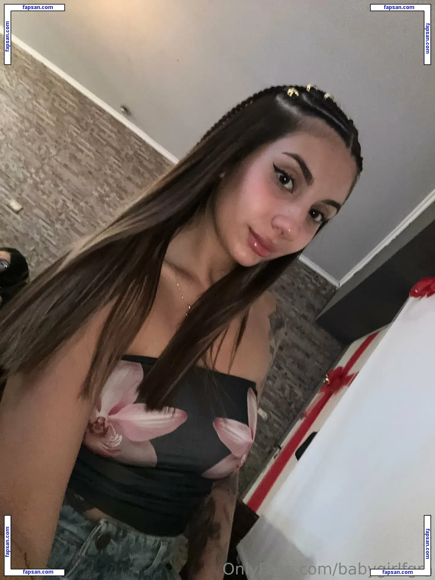 babygirlfgra nude photo #0011 from OnlyFans