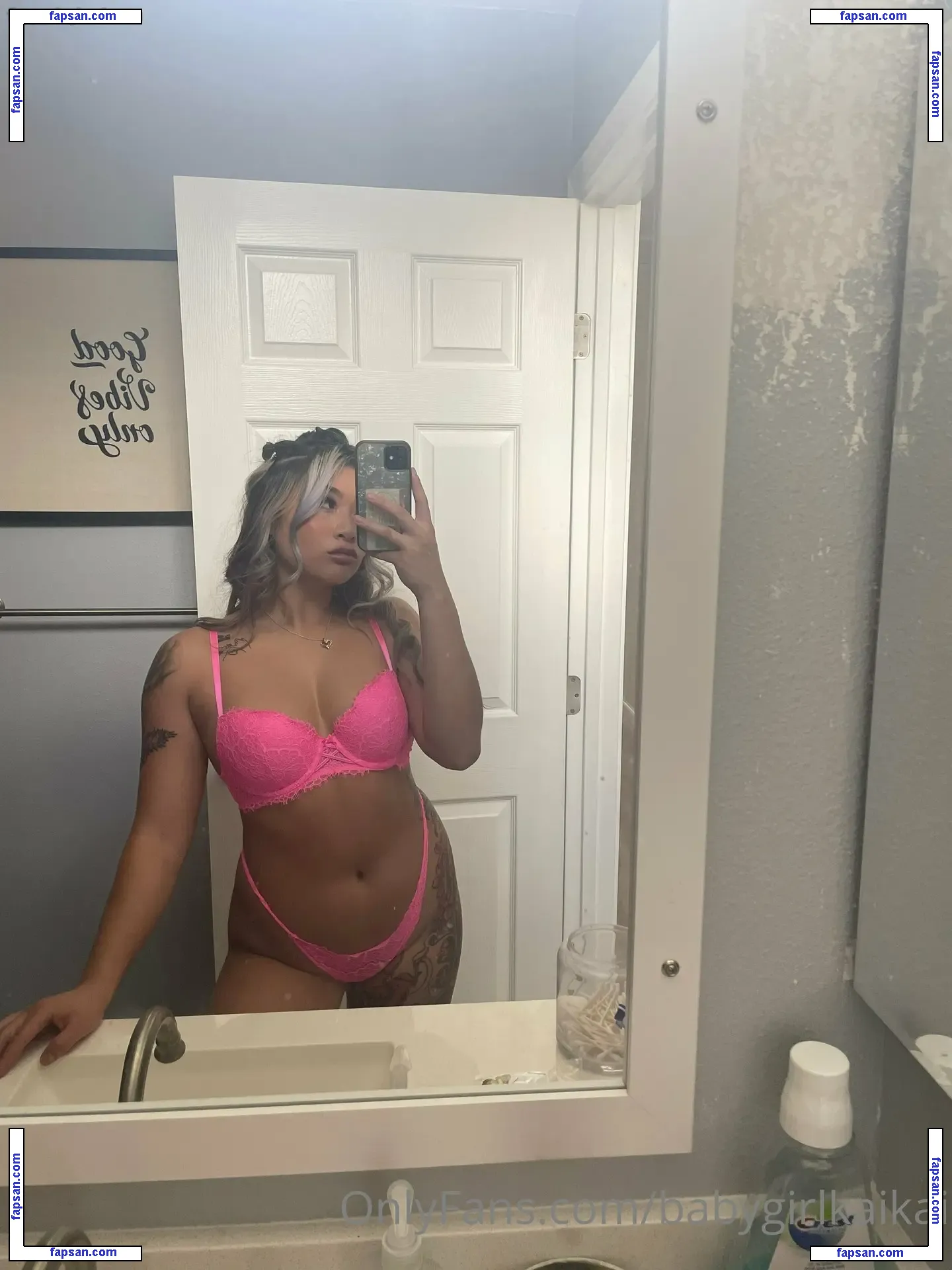 Babygirlkaikai nude photo #0012 from OnlyFans