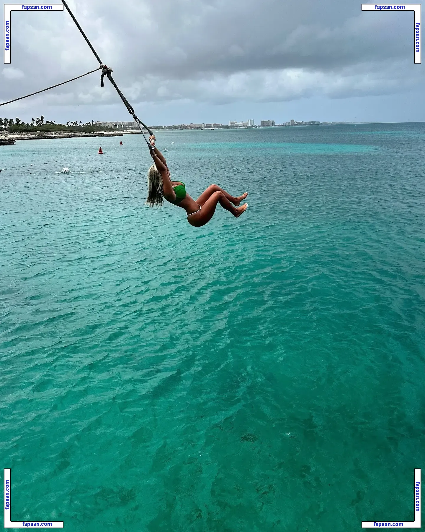 babyybrielle голая фото #0021 с Онлифанс