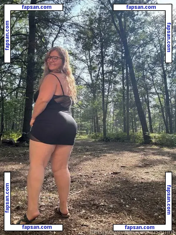 BackwoodsEmm голая фото #0012 с Онлифанс