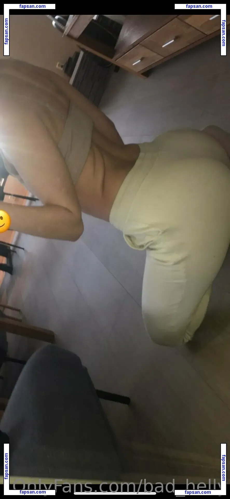 bad_helly nude photo #0024 from OnlyFans