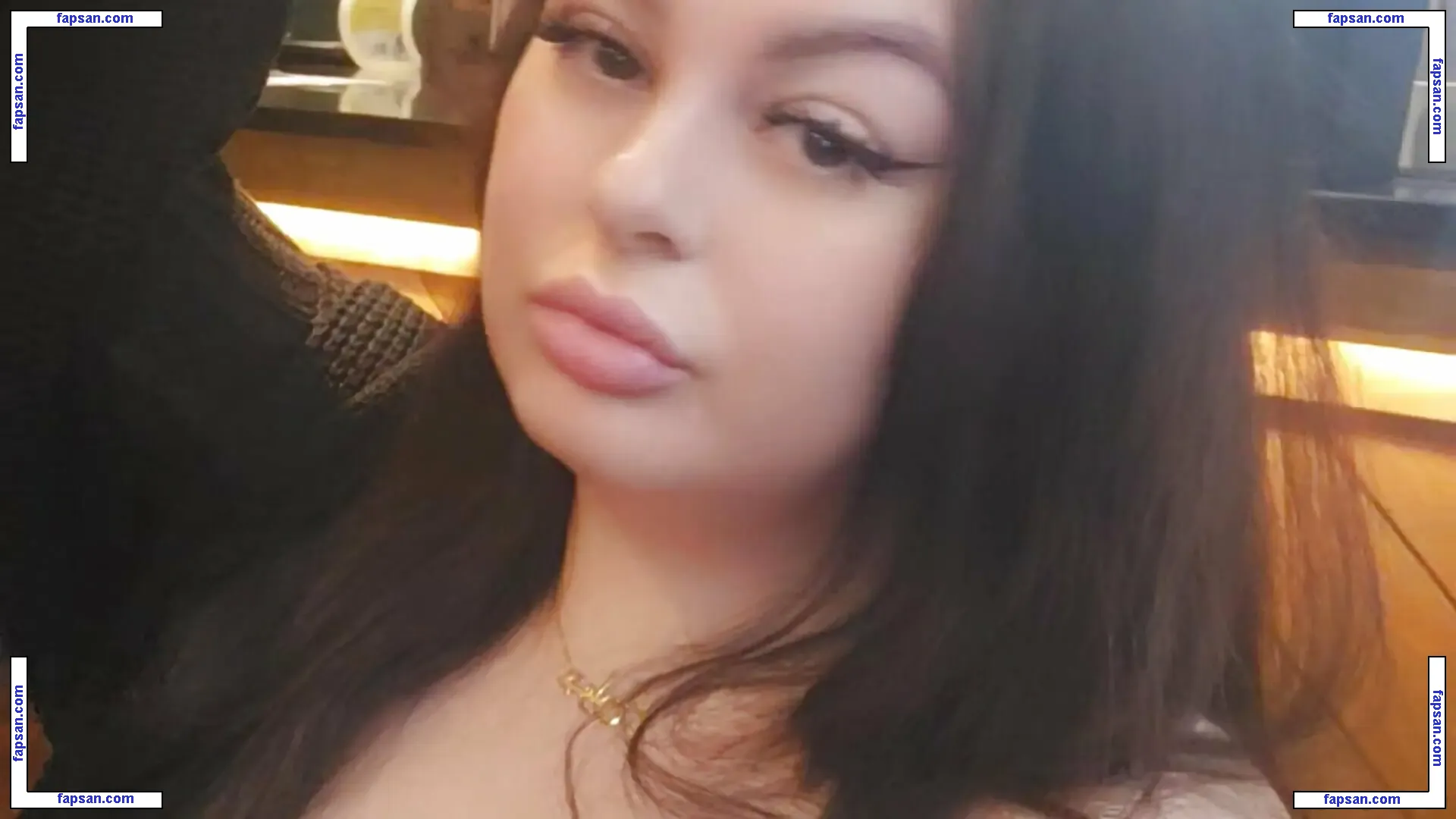 BaddieBellaUK nude photo #0001 from OnlyFans