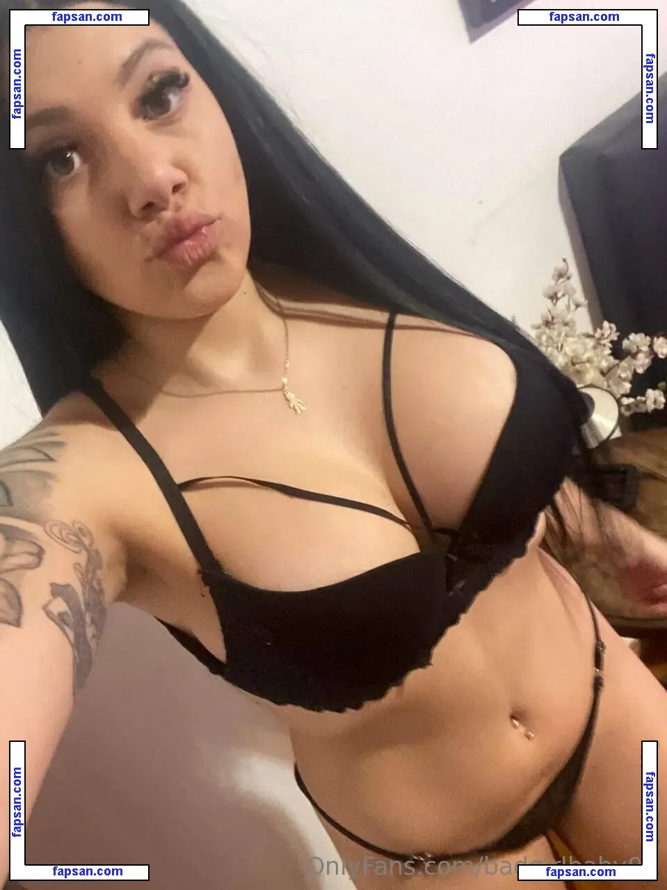 badgirlbaby00 голая фото #0039 с Онлифанс