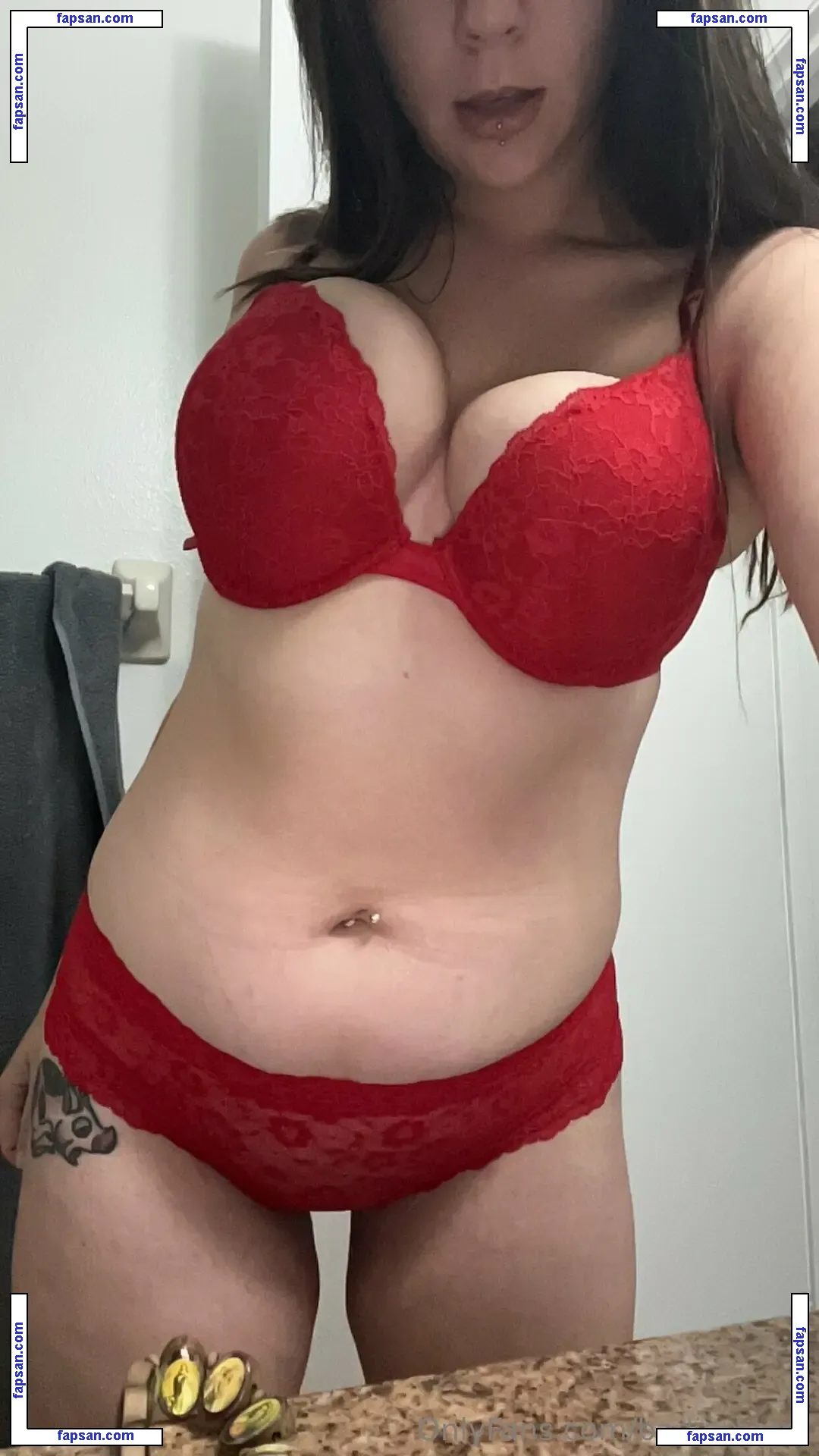 badiemerry nude photo #0018 from OnlyFans