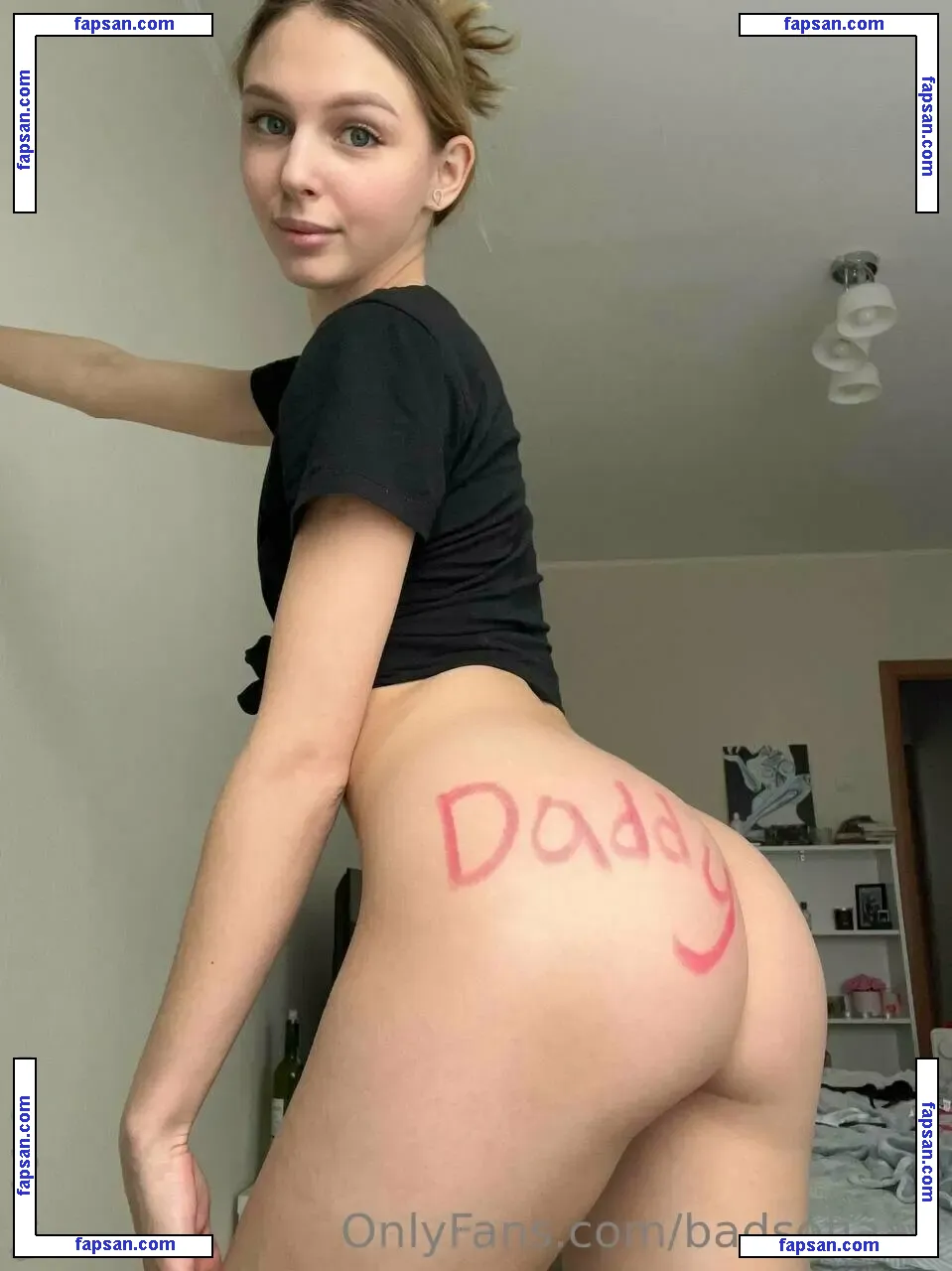 badsofiaaa nude photo #0059 from OnlyFans