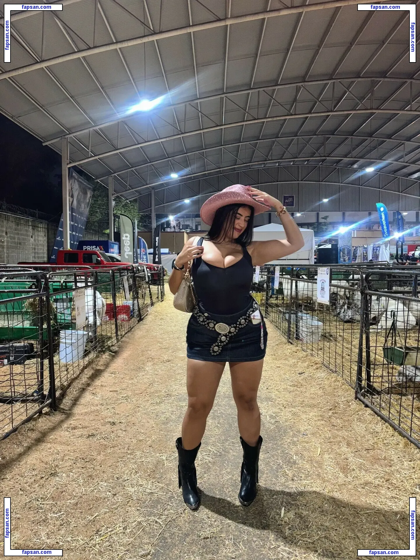 baelib голая фото #0140 с Онлифанс