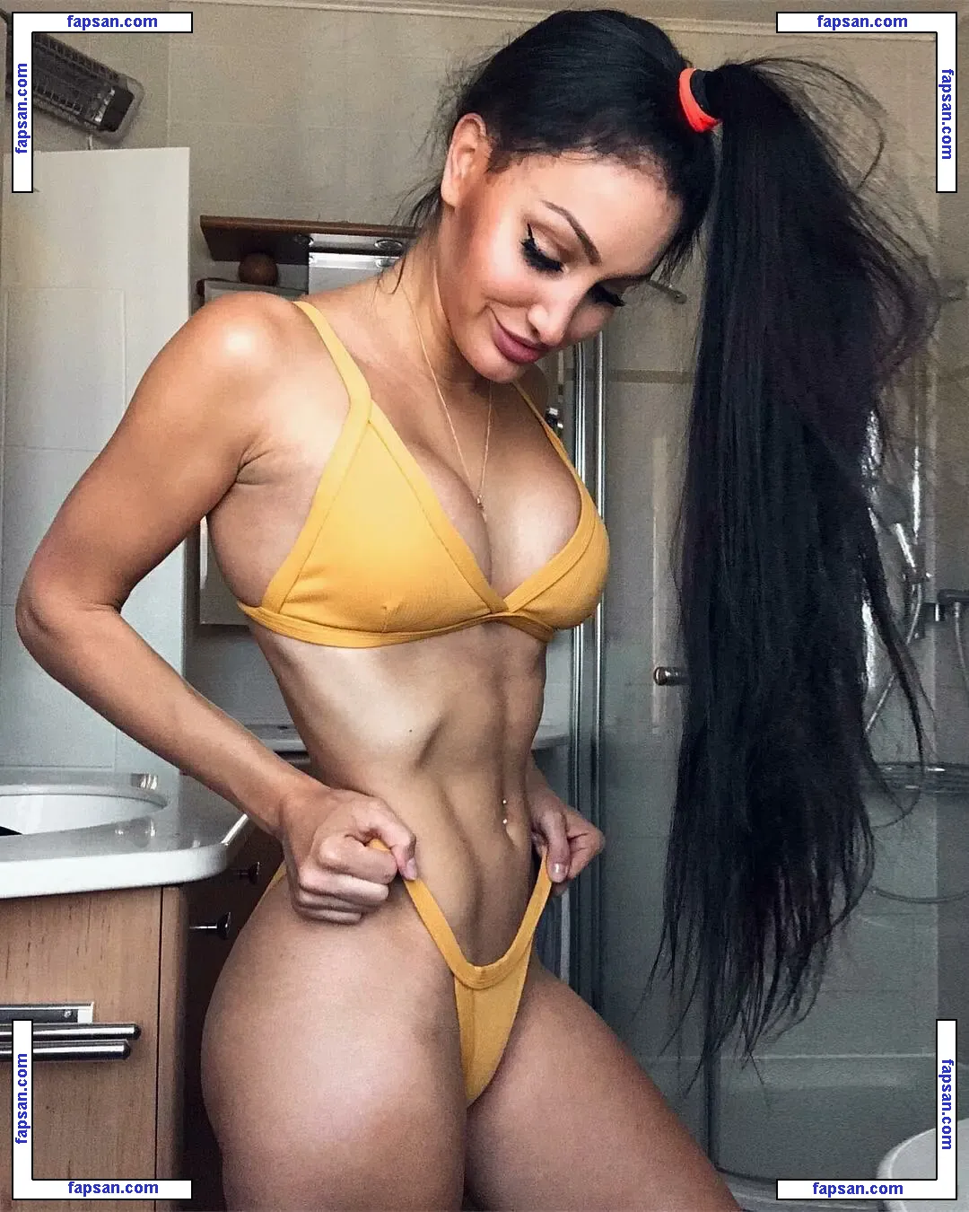 baessler nude photo #0004 from OnlyFans