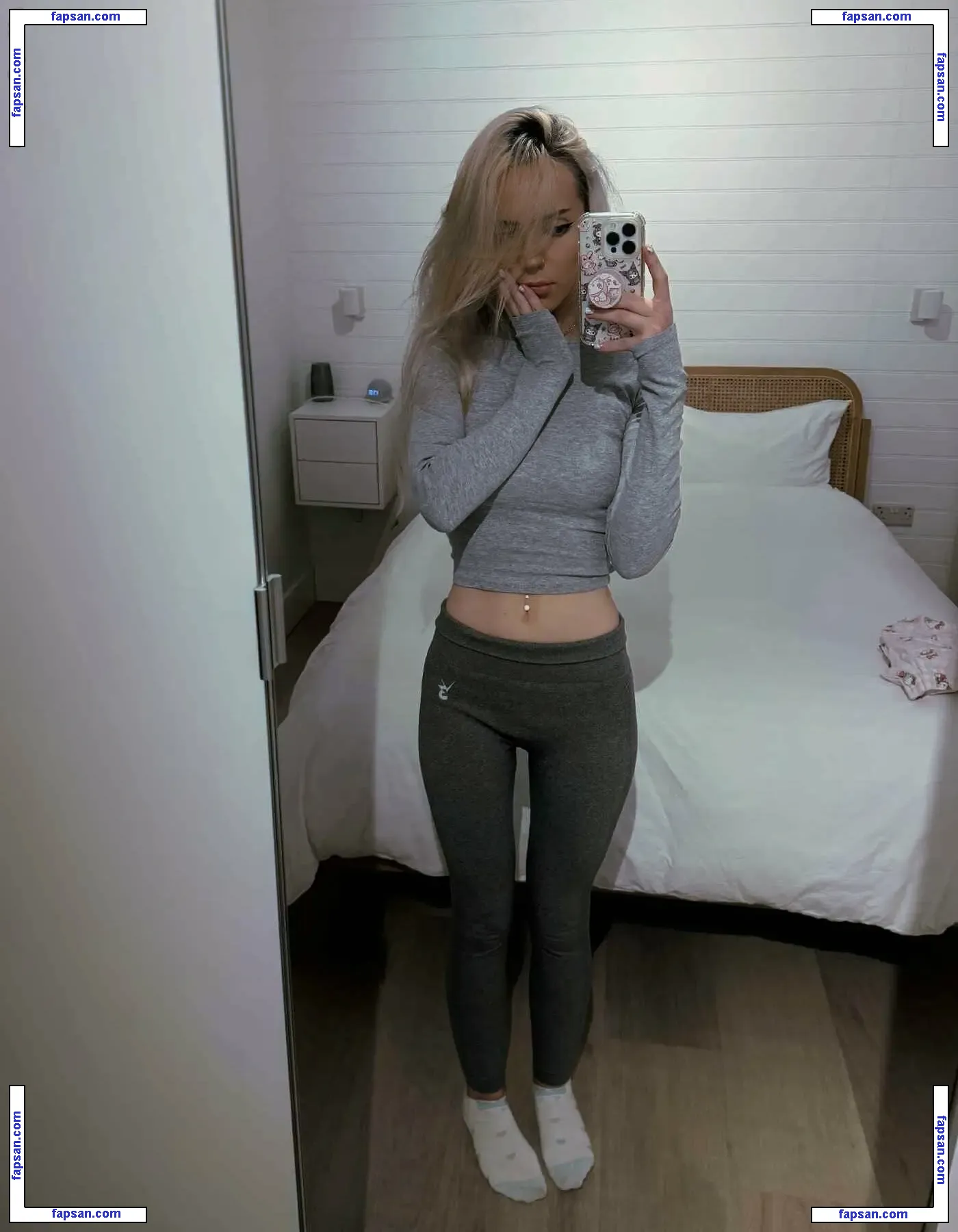 Baffy голая фото #0012 с Онлифанс