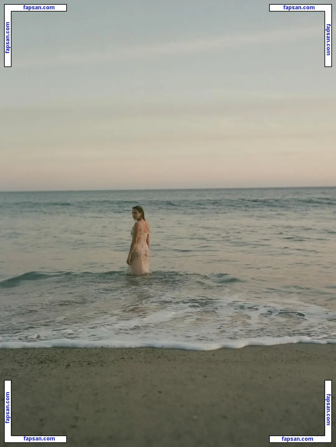 Bailee Madison голая фото #0402 с Онлифанс