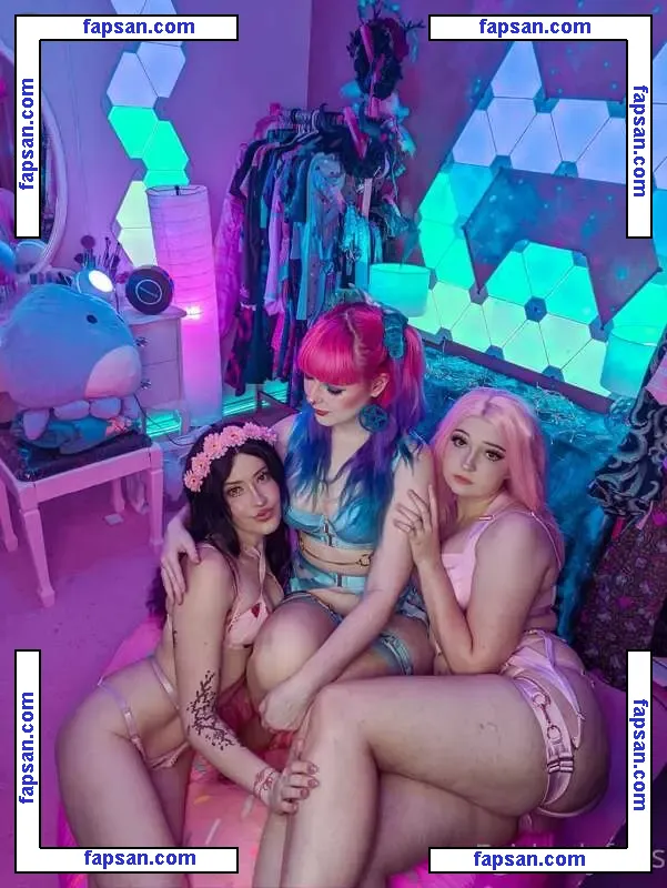 Bambiskii nude photo #0042 from OnlyFans